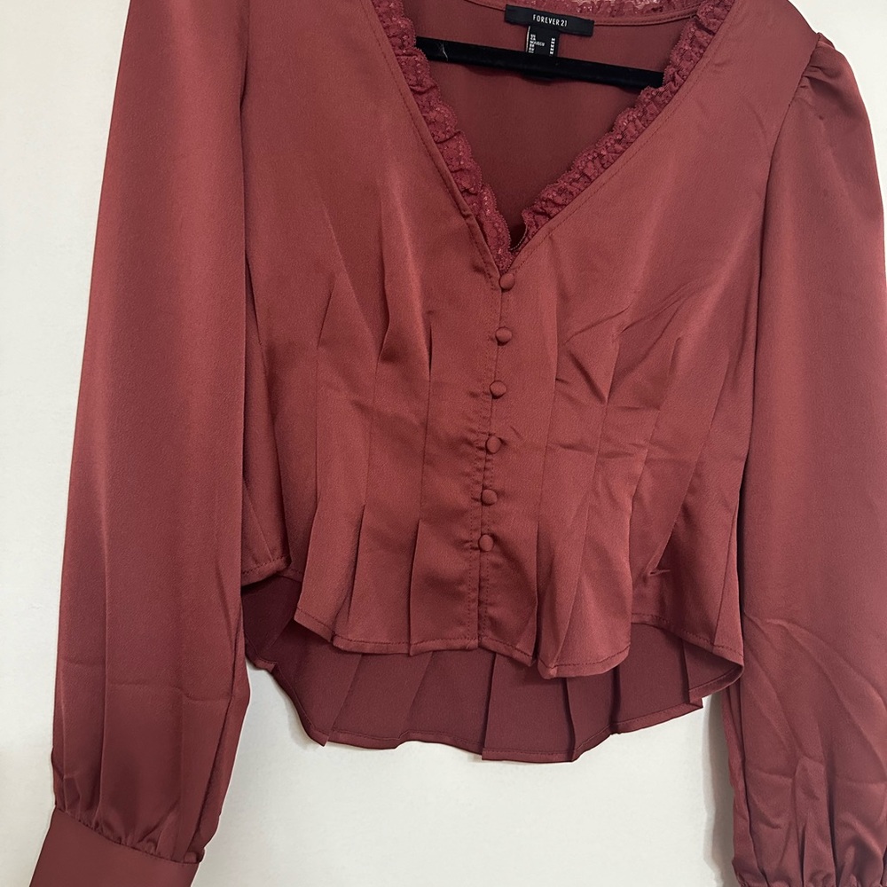 Multicolored Puff Sleeve Ruffled Peplum Top